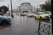 Επικαιροποιήθηκε το έκτακτο δελτίο της ΕΜΥ: «Κόκκινος» συναγερμός για ακραία φαινόμενα σε τέσσερις περιοχές
