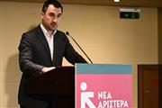 Ένα βήμα πριν την παραίτηση από την προεδρία της Νέας Αριστεράς ο Αλέξης Χαρίτσης