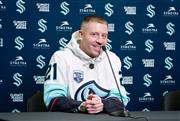 Ο Macklemore δωρίζει 1 εκατ. δολάρια σε οργανώσεις στη Γάζα μετά την απομάκρυνση από την περιοδεία του Ed Sheeran