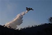 Φωτιά στον Κουβαρά: Εντοπίστηκε απανθρακωμένη σορός σε αυτοκίνητο