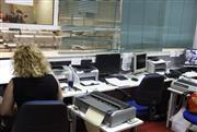Εργαζόμενοι βαφτίζονται «στελέχη» και «μέτοχοι» για να παρακάμπτεται η ψηφιακή κάρτα