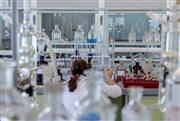 Είναι τα εμβόλια mRNA η απάντηση σε μορφές καρκίνου; Πού βρίσκονται οι έρευνες και γιατί «γεννούν» ελπίδες