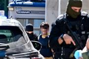 Στα δικαστήρια της Ευελπίδων οι δύο 42χρονοι για τη φονική επίθεση στη Marfin - Τι υποστηρίζουν