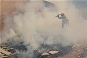 Φωτιά στον Κουβαρά: Υπό έλεγχο το μέτωπο - Η στιγμή του απεγκλωβισμού ηλικιωμένης