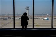 Παγκόσμιος συναγερμός: Οι αεροπορικές εταιρείες κόβουν 2 εκατ. θέσεις - Τα πρώτα δελτία στα καύσιμα