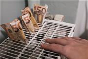 Βαρύς ο λογαριασμός του χειμώνα: Έως 500 εκατ. ευρώ επιπλέον τον μήνα για καύσιμα και θέρμανση