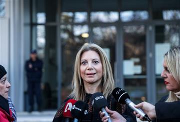 article square background image