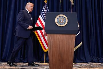 article square background image