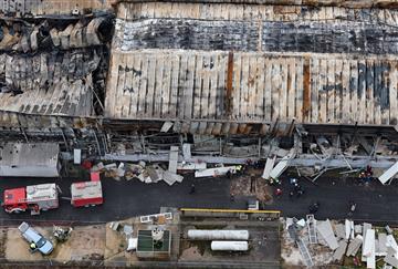 article square background image