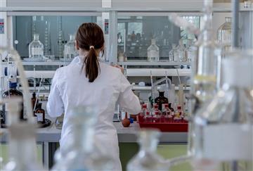 article square background image