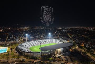 article square background image