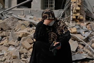 article square background image