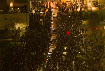 article square background image