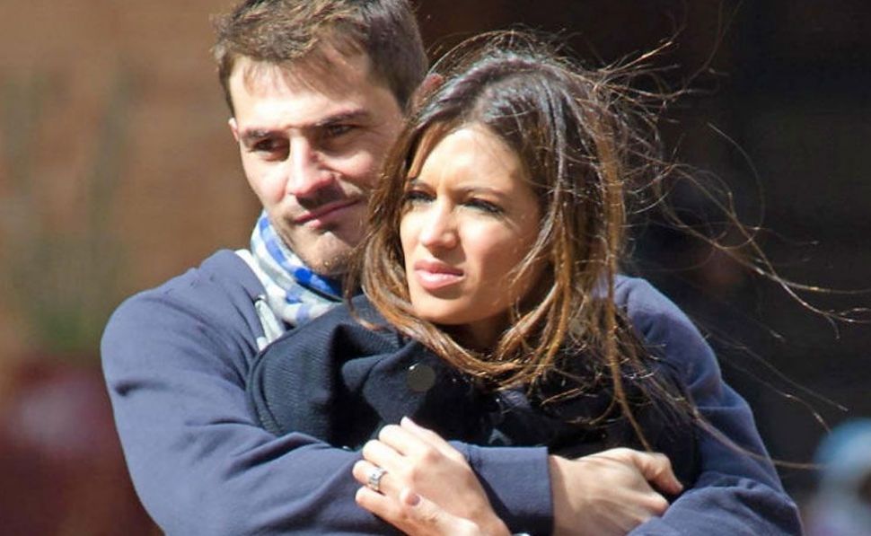 sara-carbonero-e-iker-casillas-se-dan-el-si-quiero-a-hurtadillas_15_970x597.jpeg