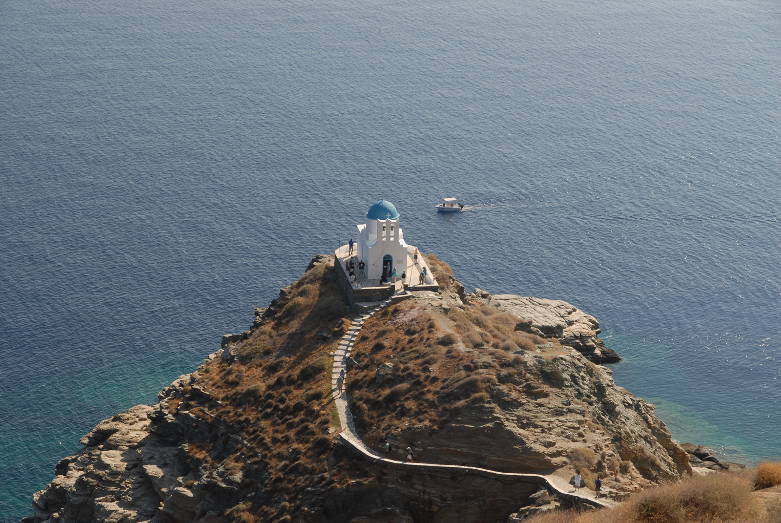 dsc_0065_ekklisaki_eftamartyron_sifnos.jpg