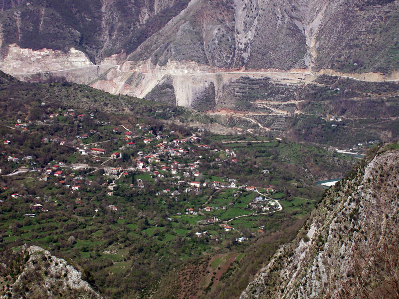 1.to_horio_mesohora_poy_tha_kataklystei_apo_to_nero_tis_tehnitis_limnis.jpg 1.to_horio_mesohora_poy_tha_kataklystei_apo_to_nero_tis_tehnitis_limnis.jpg