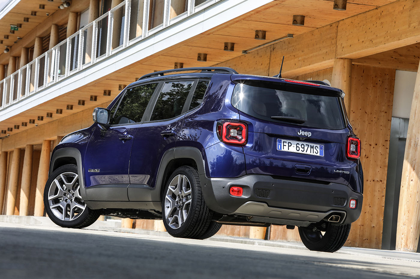 180620_jeep_new-renegade-my19-limited_15_copy.jpg