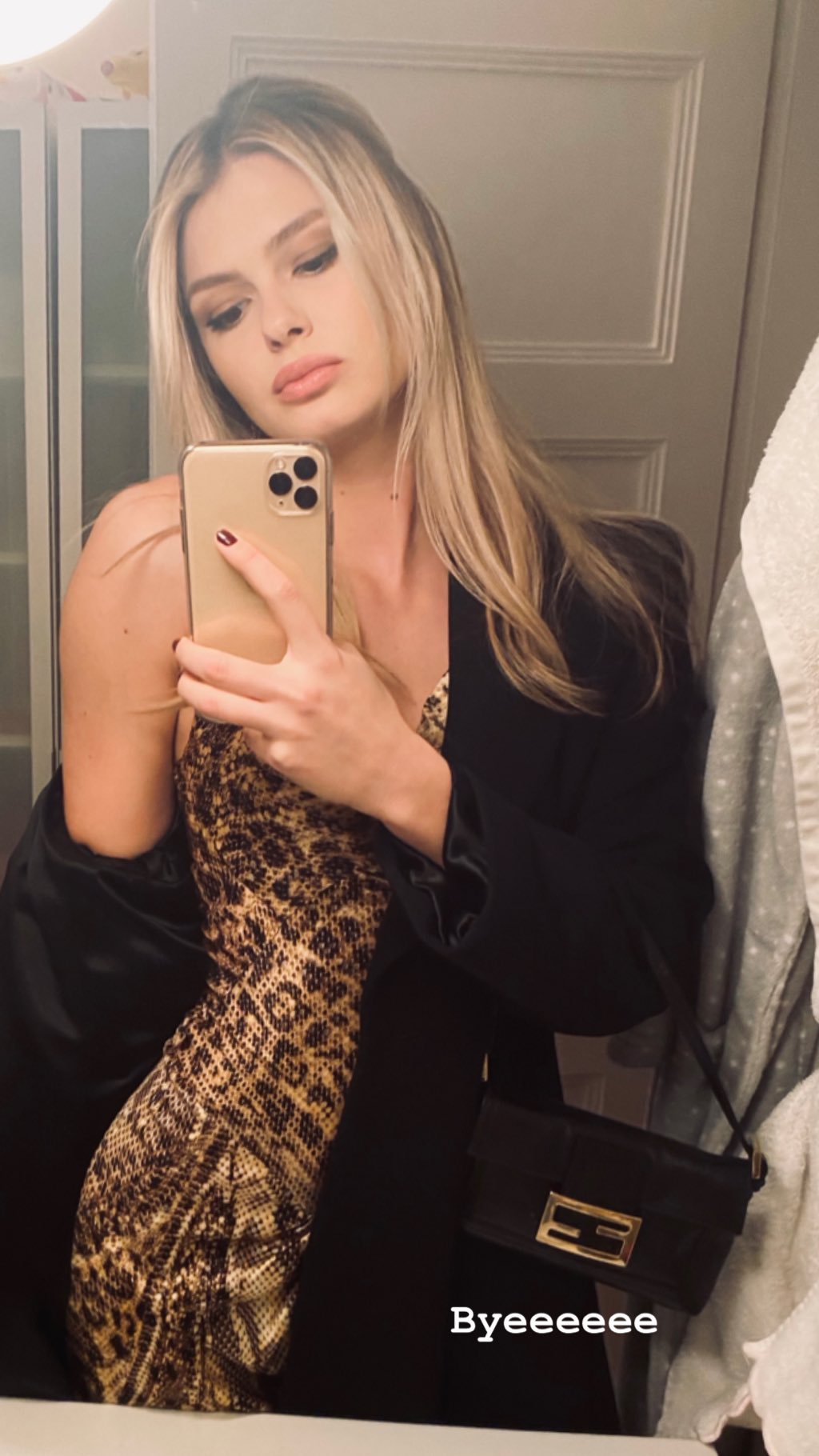 amalia-kostopoulou-selfie-tigre-forema.jpg