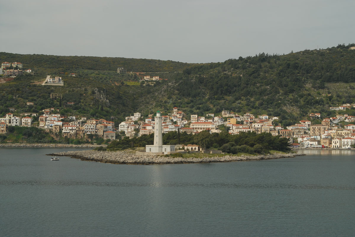 dsc_0023_to_nisaki_kranai_me_ton_haraktiristiko_faro.jpg dsc_0023_to_nisaki_kranai_me_ton_haraktiristiko_faro.jpg
