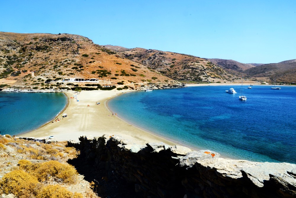 thumbnail_kythnos_paralia_kolona.jpg