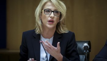 Ρένα Δούρου για Τοπική Αυτοδιοίκηση