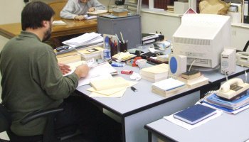 εργαζόμενοι σε υπηρεσία