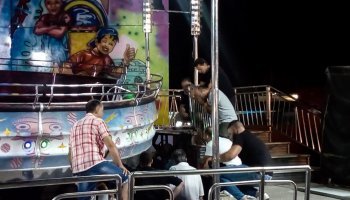 Το λούνα παρκ στον Αλμυρό