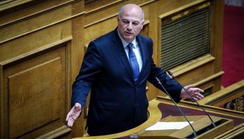 Κώστας Τσιάρας