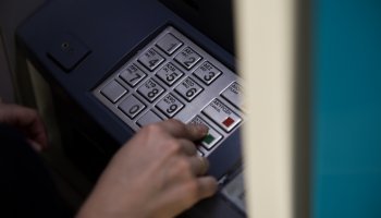 ATM (eurokinissi)