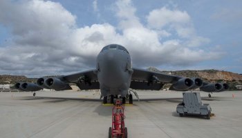 Το βομβαρδιστικό Β-52 στη Σούδα