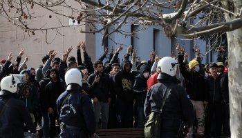 Μυτιλήνη, μετανάστες 