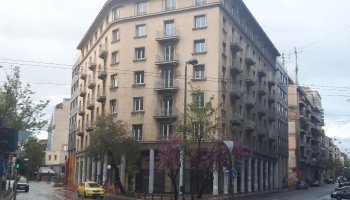 πλατεία Βάθης