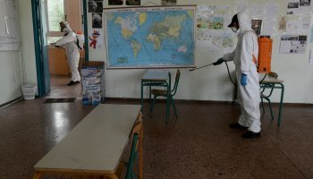 σχολεία, κορονοϊός, τάξεις