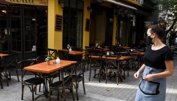 κορονοϊός, εστίαση