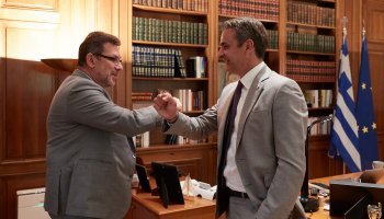 Κυριάκος Μητσοτάκης, Αλβέρτος Μπουρλά