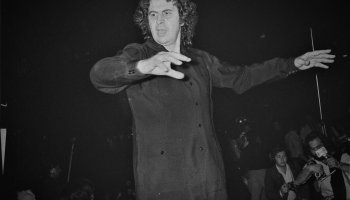 Μίκης Θεοδωράκης