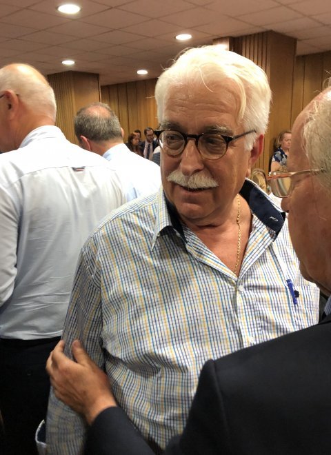 img_5045.jpg img_5045.jpg